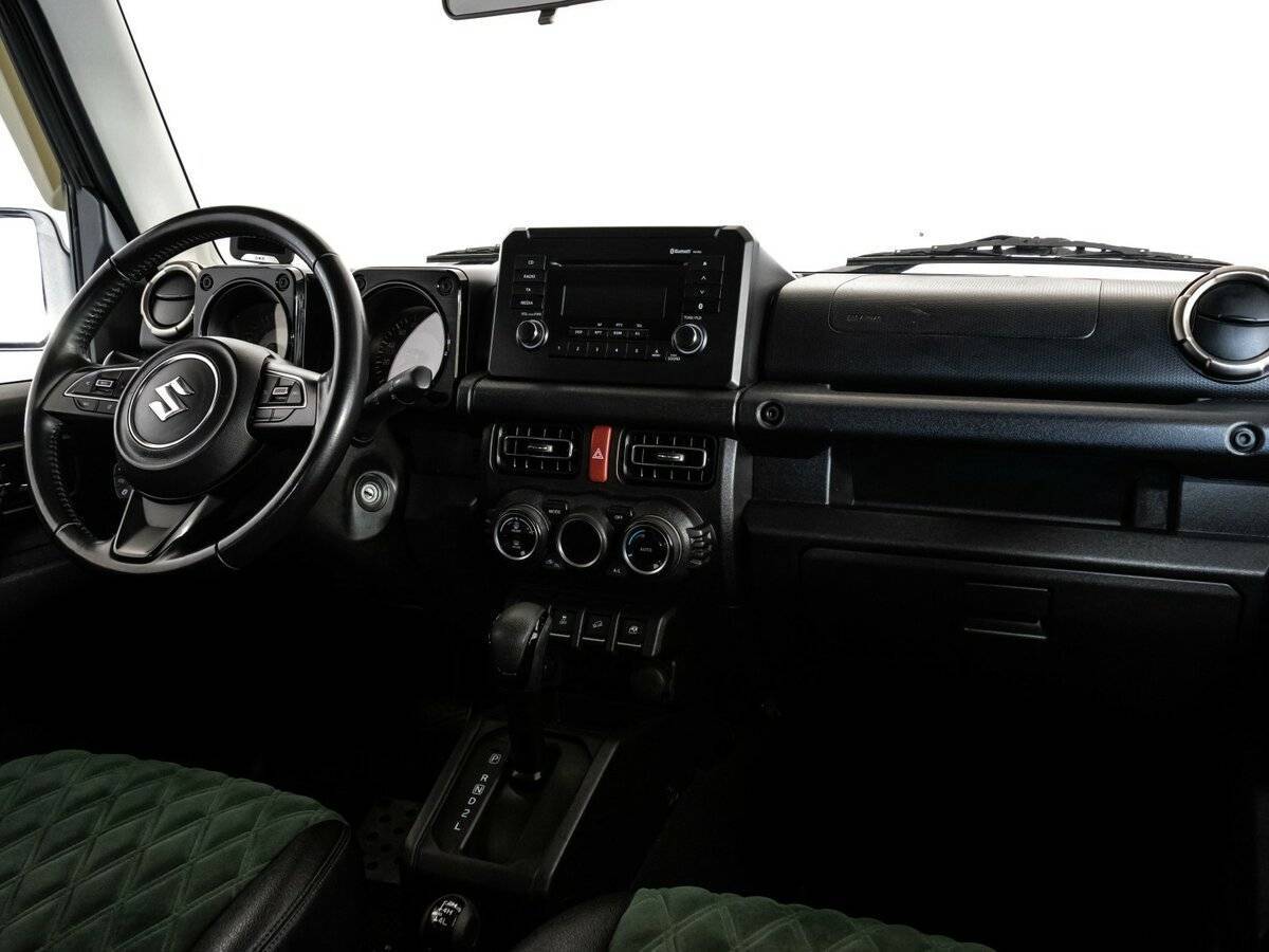 Купить Suzuki Jimny с пробегом. Фото: #10