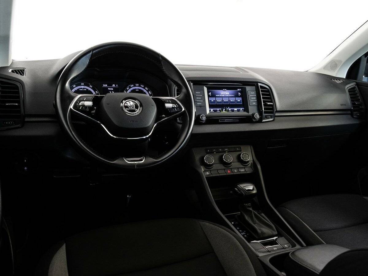 Купить Skoda Karoq с пробегом. Фото: #10