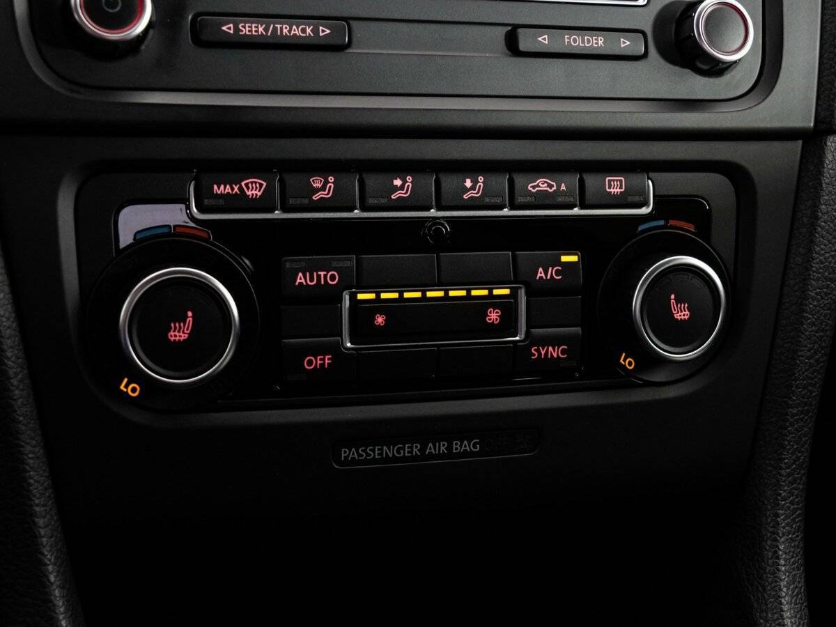 Купить Volkswagen Golf с пробегом. Фото: #12