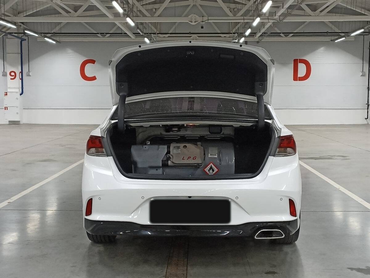 Купить Hyundai Sonata с пробегом. Фото: #9