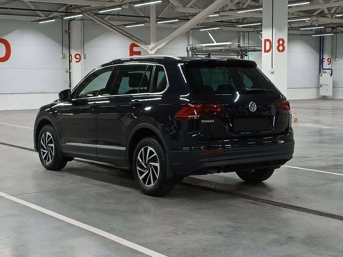 Купить Volkswagen Tiguan с пробегом. Фото: #6