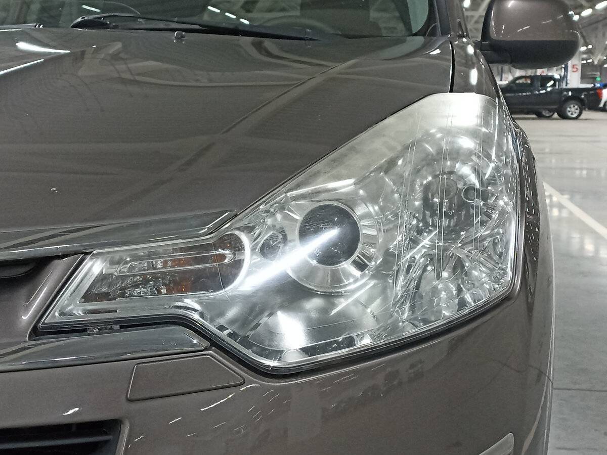 Купить Citroen C-Crosser с пробегом. Фото: #16