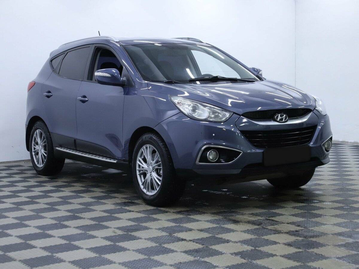 Купить Hyundai ix35 с пробегом. Фото: #2