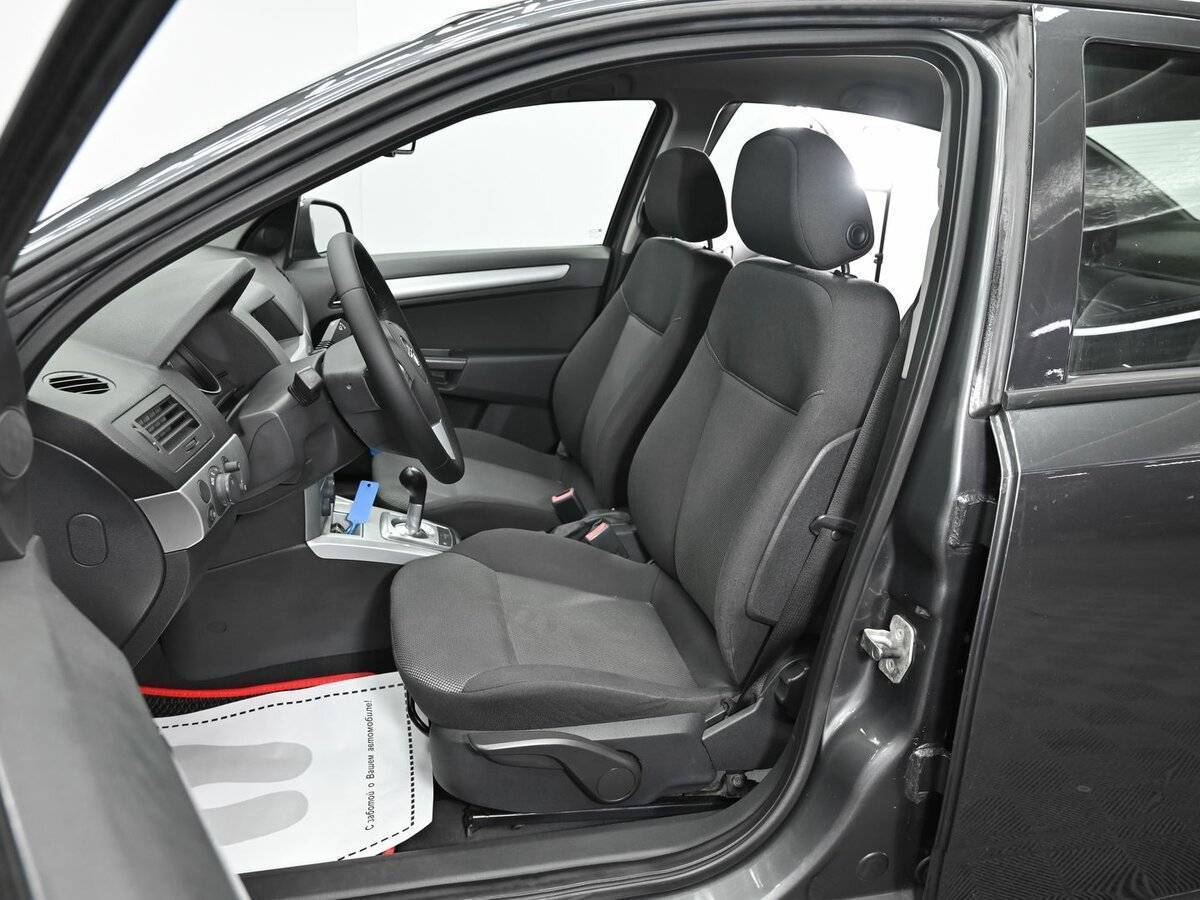 Купить Opel Astra с пробегом. Фото: #5