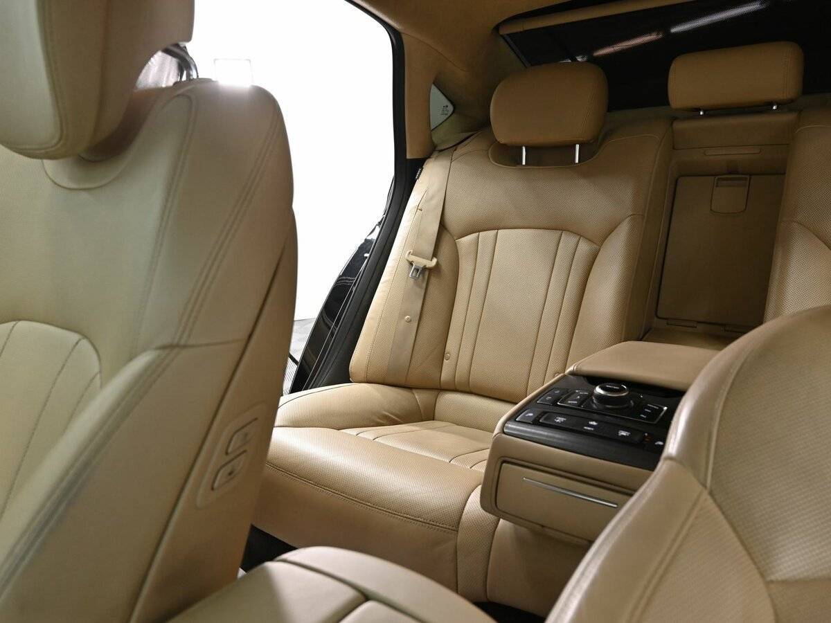 Купить Hyundai Genesis с пробегом. Фото: #14