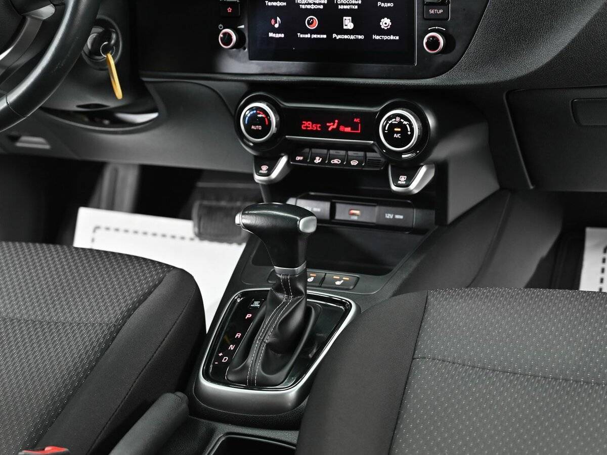 Купить Kia Rio с пробегом. Фото: #11