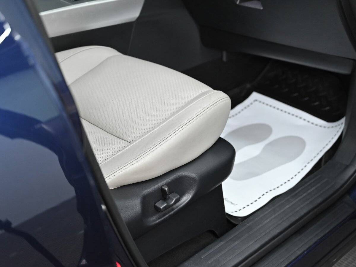 Купить Mazda CX-9 с пробегом. Фото: #14