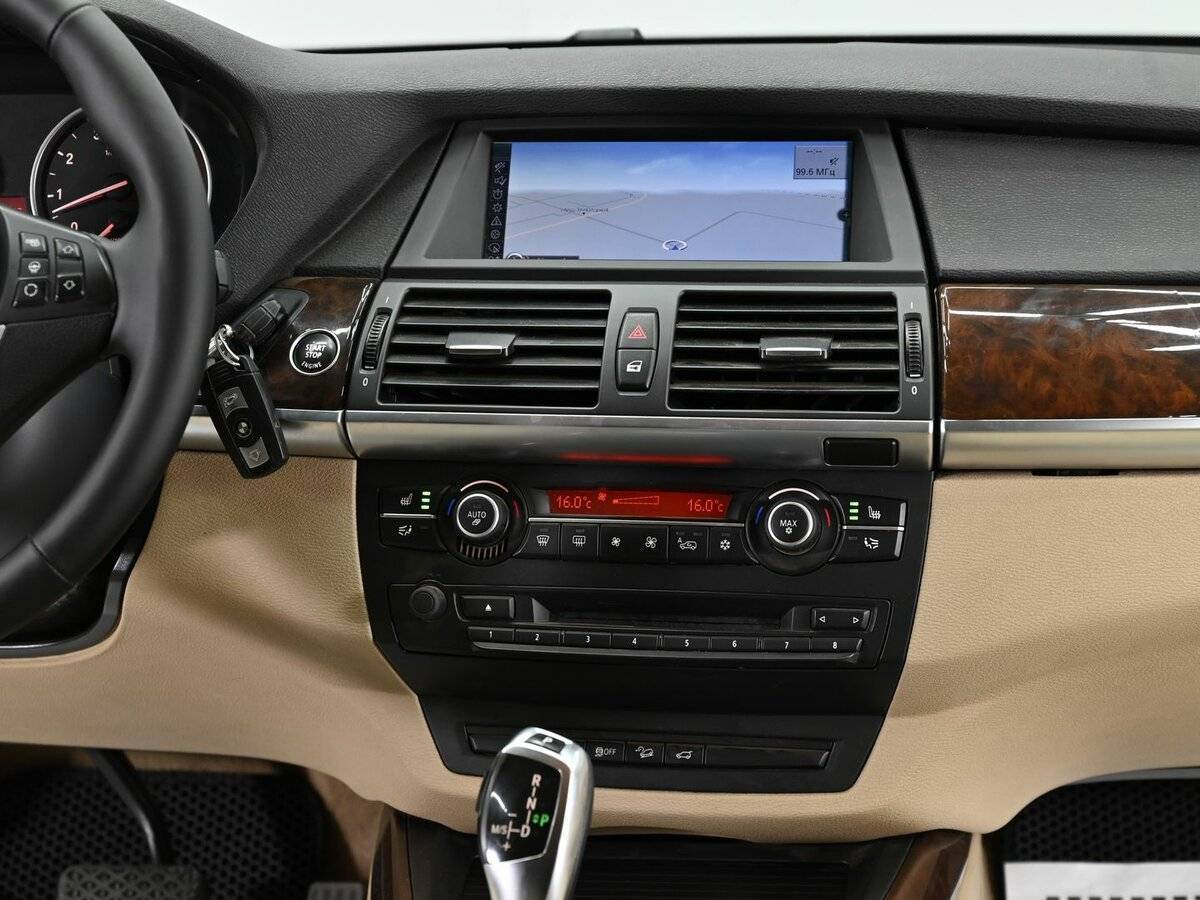 Купить BMW X5 с пробегом. Фото: #10