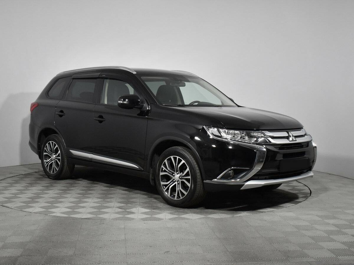 Купить Mitsubishi Outlander с пробегом. Фото: #2