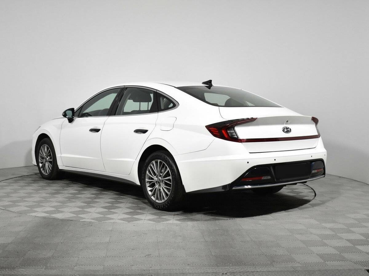 Купить Hyundai Sonata с пробегом. Фото: #6