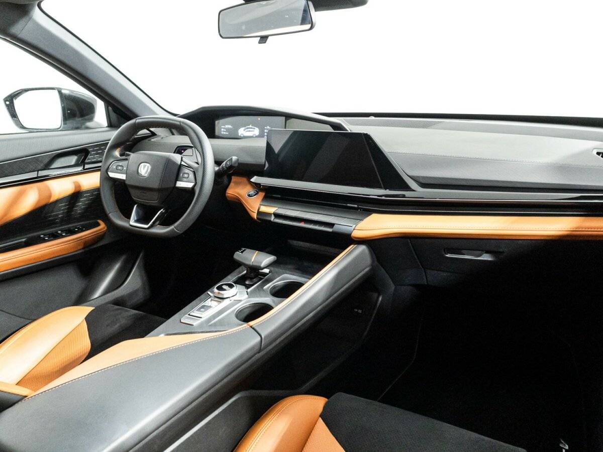 Купить Changan UNI-V с пробегом. Фото: #8