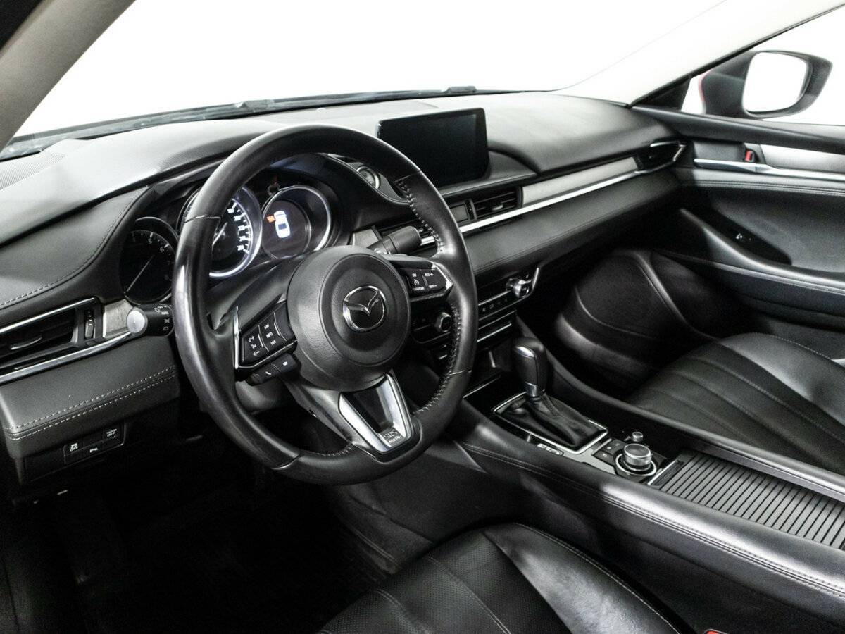 Купить Mazda 6 с пробегом. Фото: #10