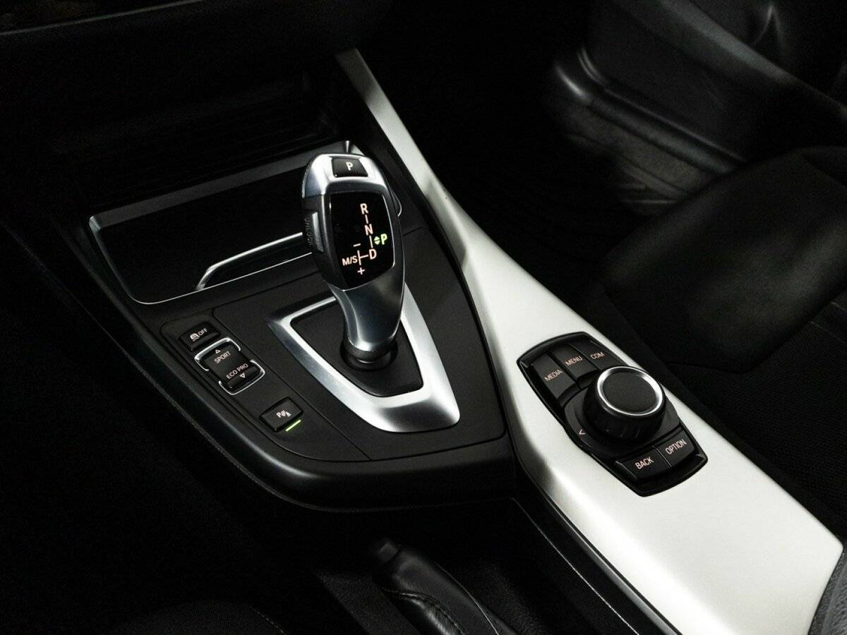 Купить BMW 1 серии с пробегом. Фото: #18