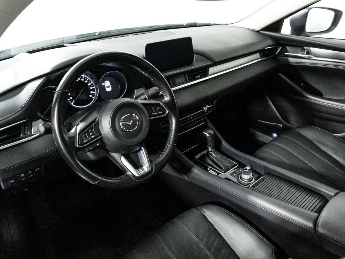 Купить Mazda 6 с пробегом. Фото: #10