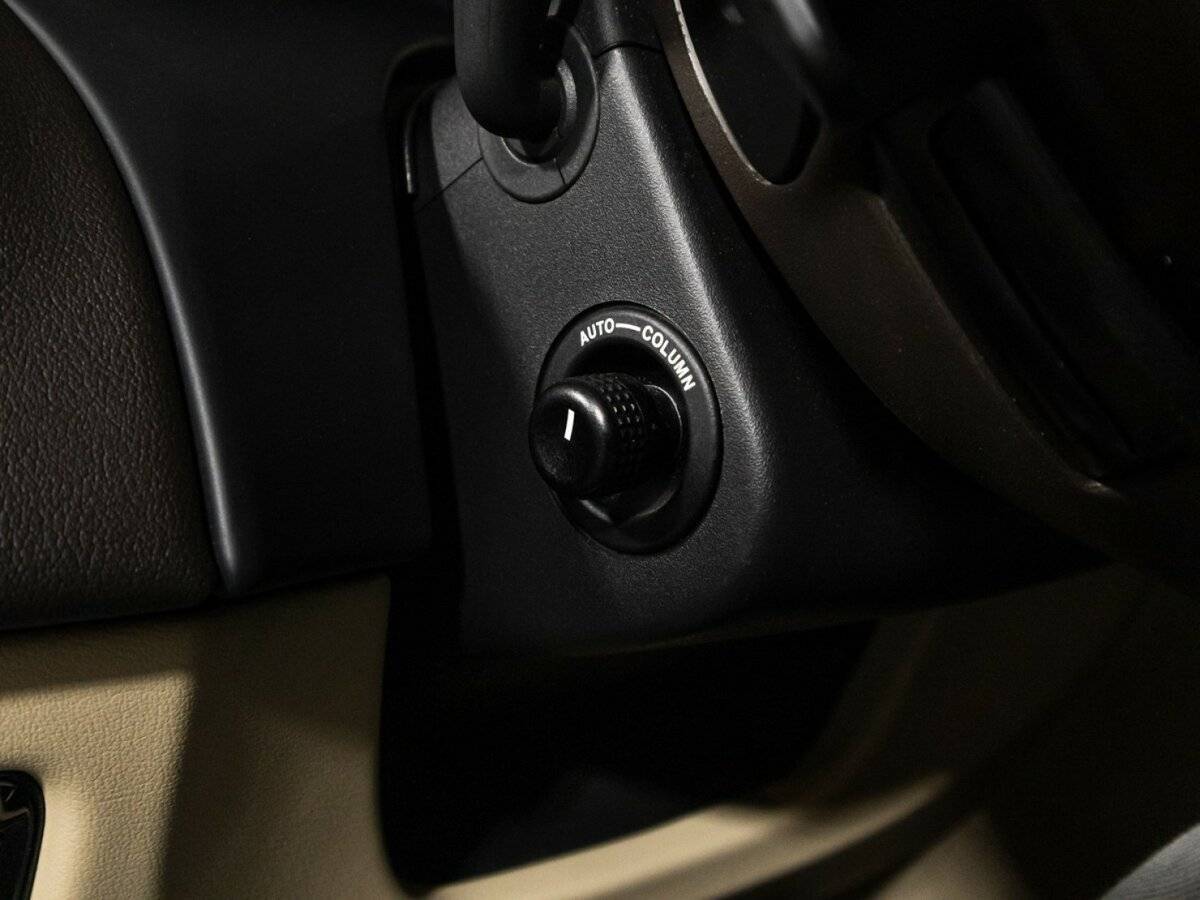 Купить Jaguar XJ с пробегом. Фото: #19