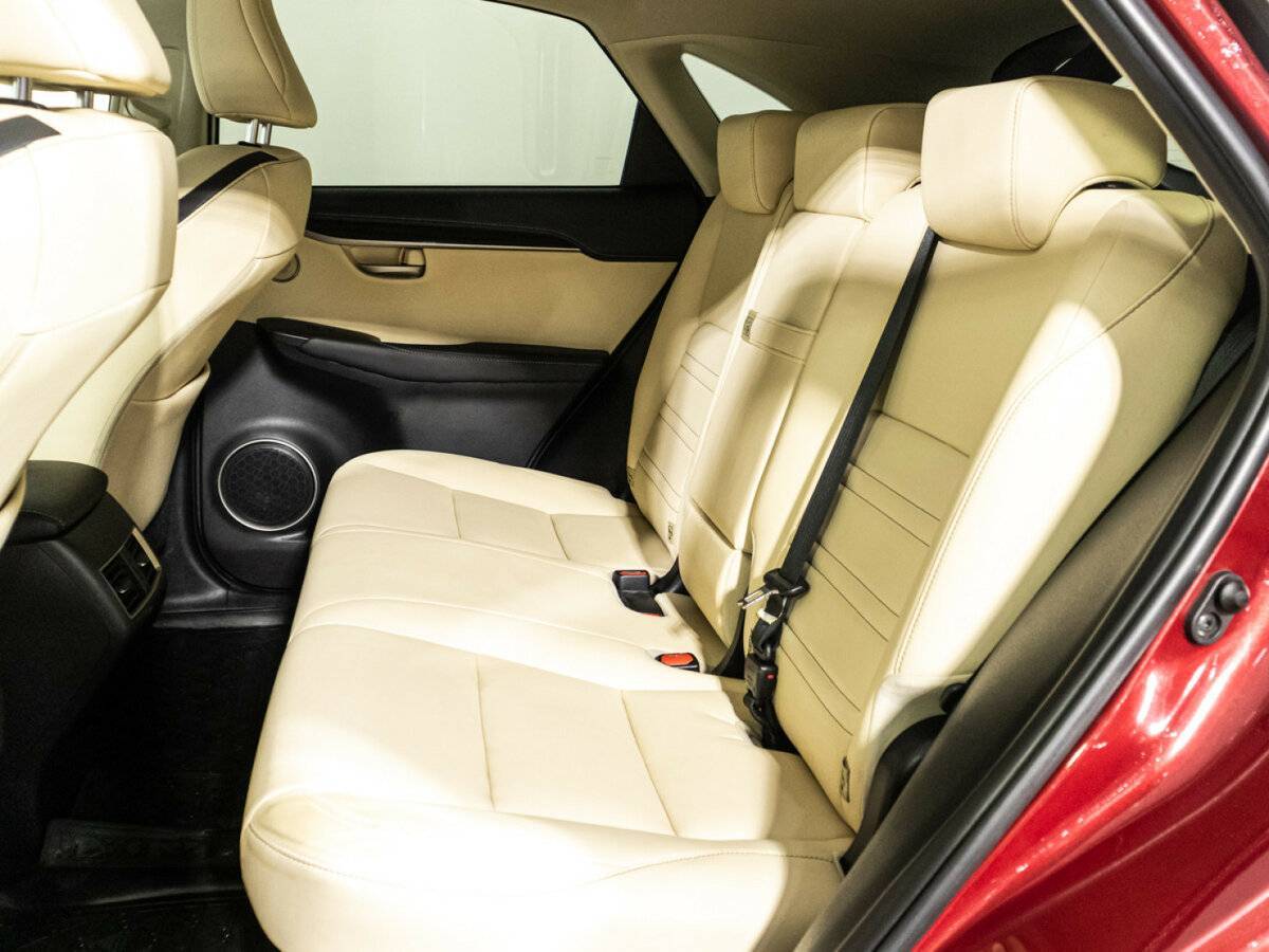 Купить Lexus NX с пробегом. Фото: #9