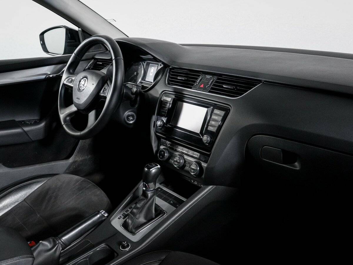 Купить Skoda Octavia с пробегом. Фото: #8