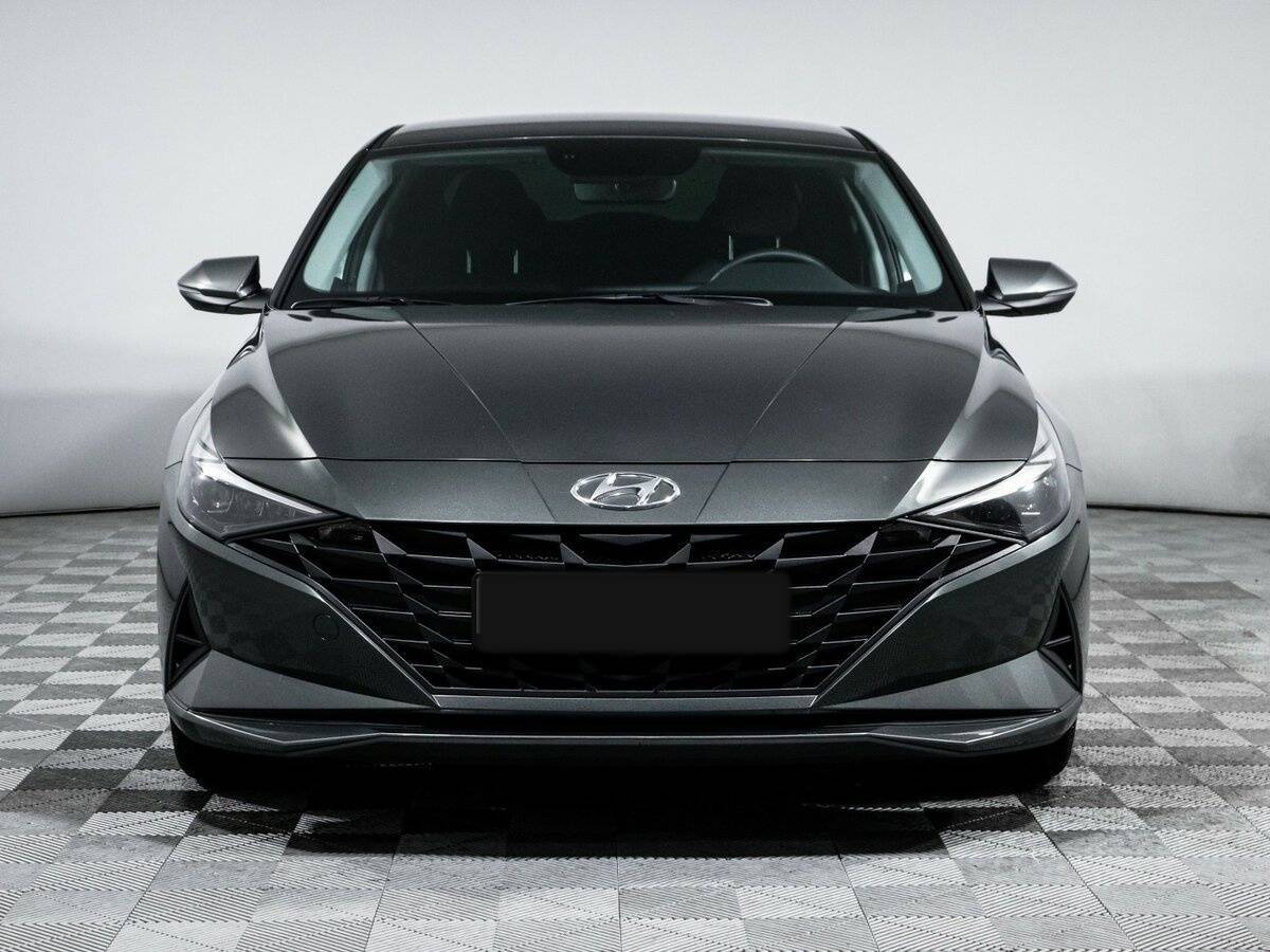 Купить Hyundai Elantra с пробегом. Фото: #1