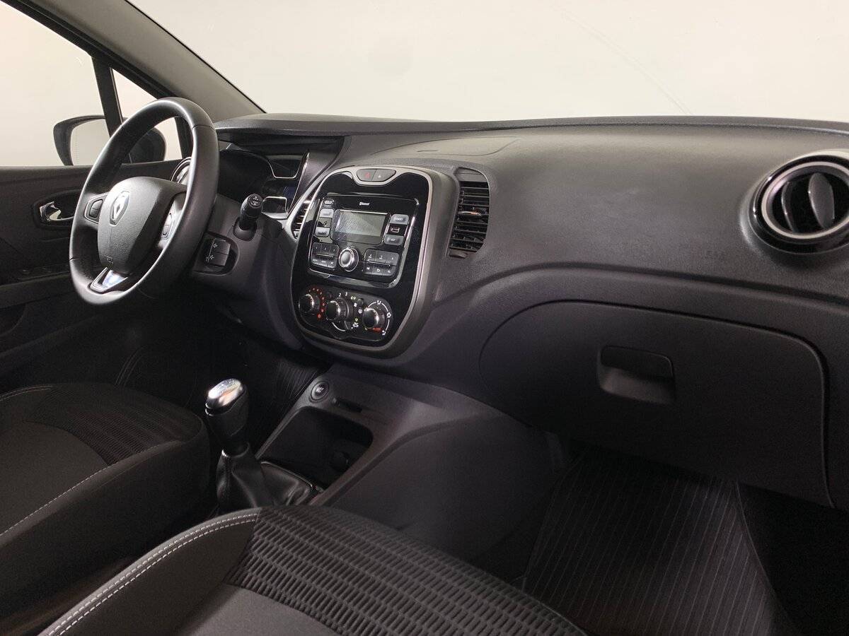 Купить Renault Kaptur с пробегом. Фото: #12