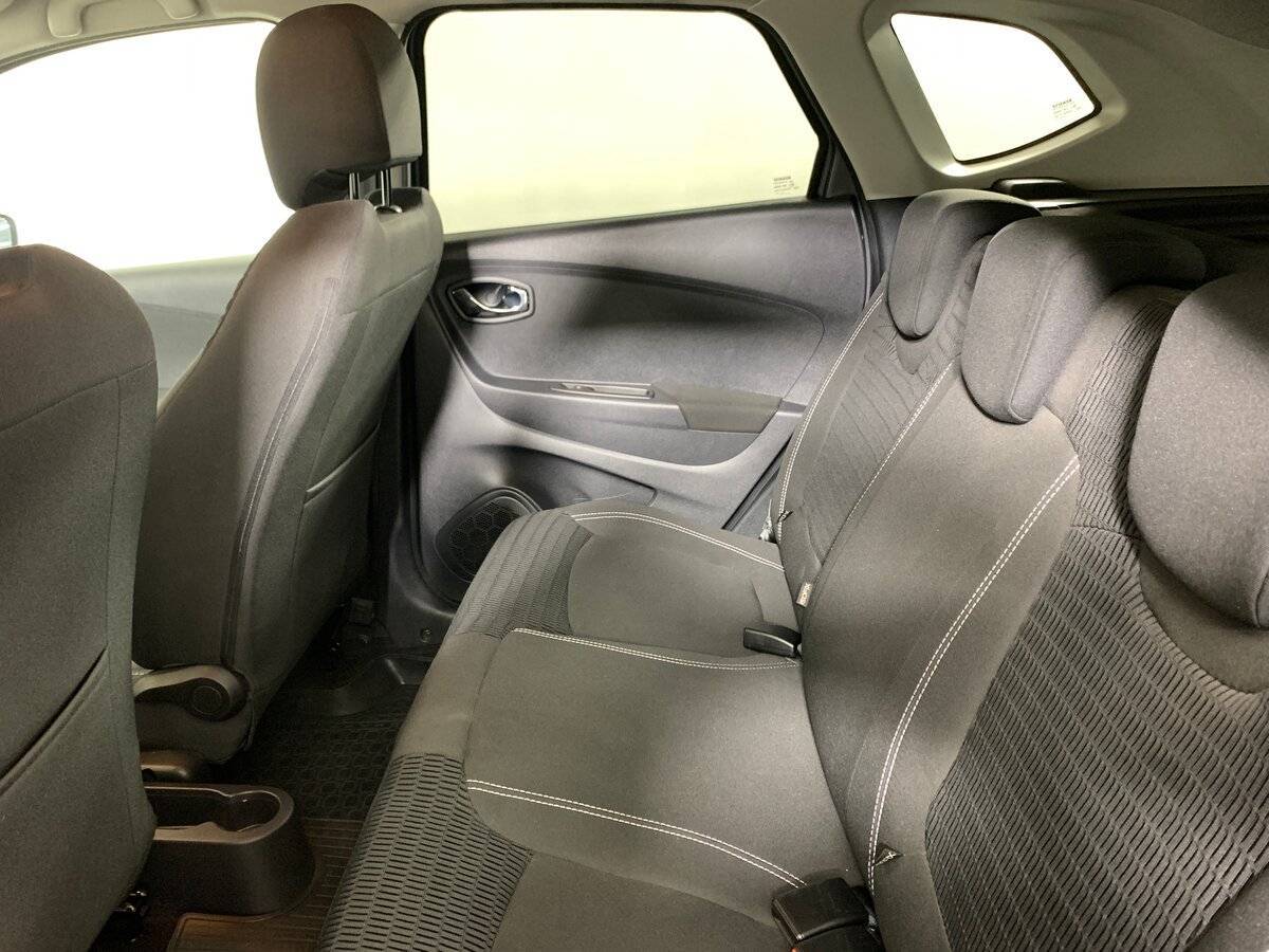 Купить Renault Kaptur с пробегом. Фото: #17