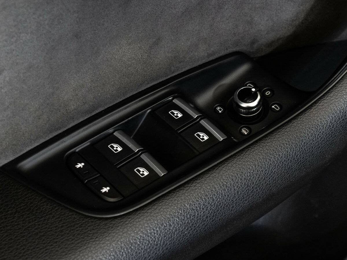 Купить Audi Q7 с пробегом. Фото: #22