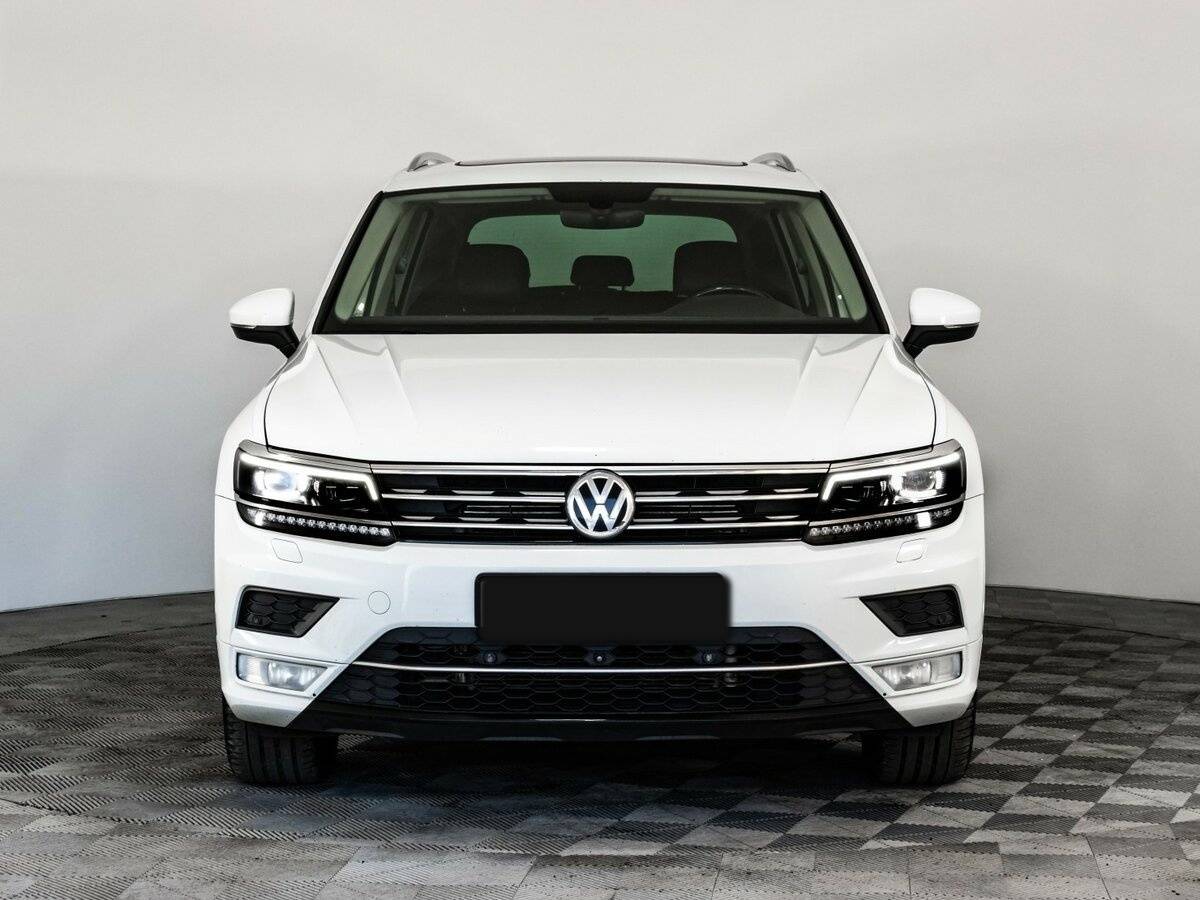 Купить Volkswagen Tiguan с пробегом. Фото: #3