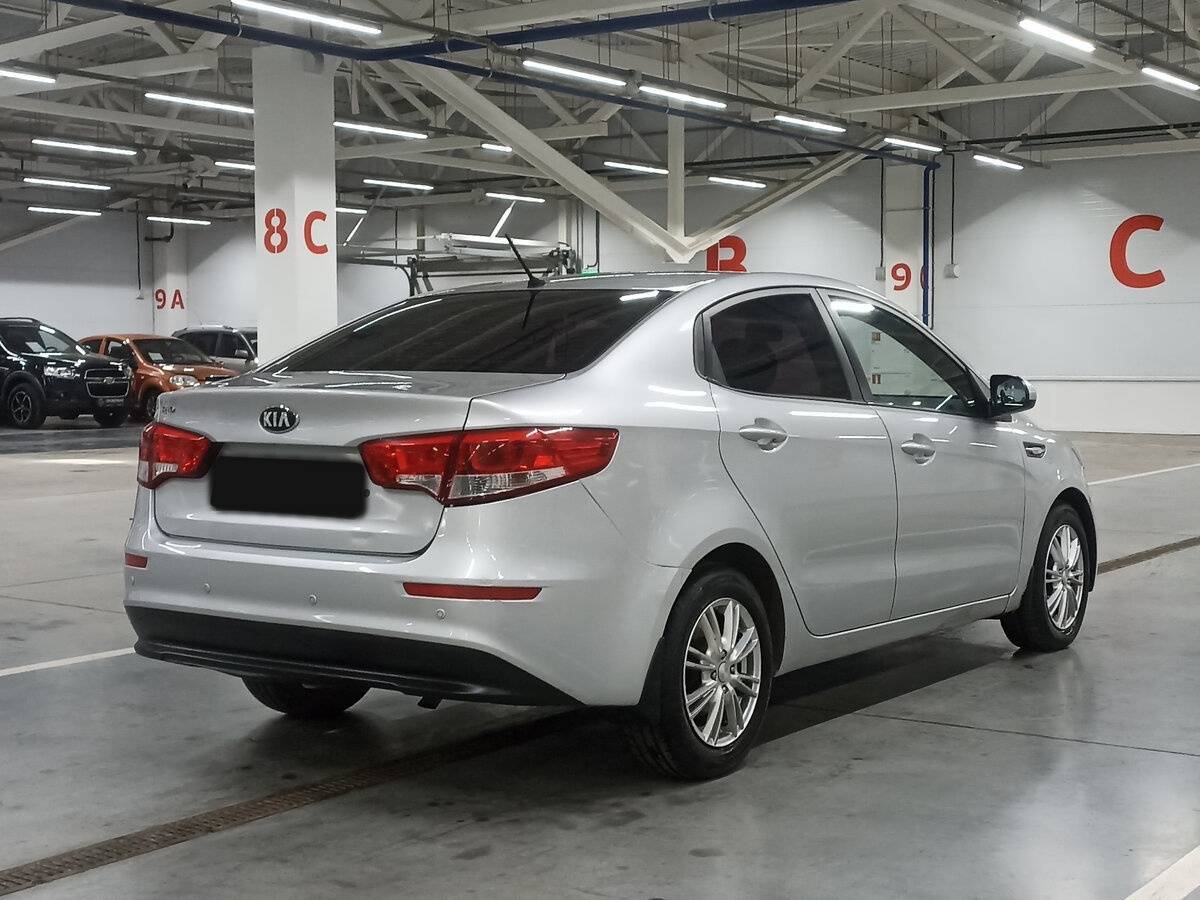 Купить Kia Rio с пробегом. Фото: #4