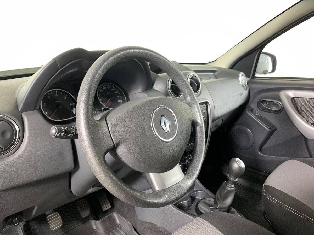 Купить Renault Duster с пробегом. Фото: #10
