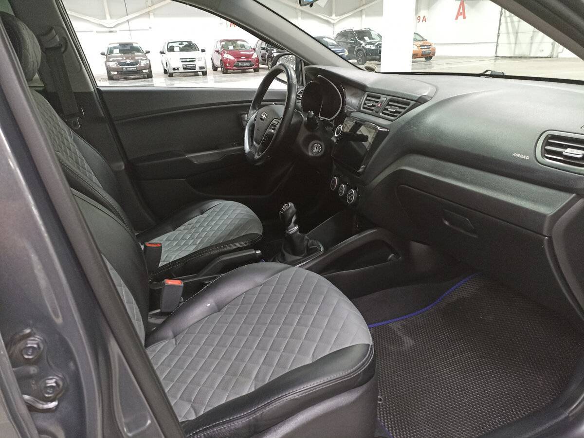 Купить Kia Rio с пробегом. Фото: #10