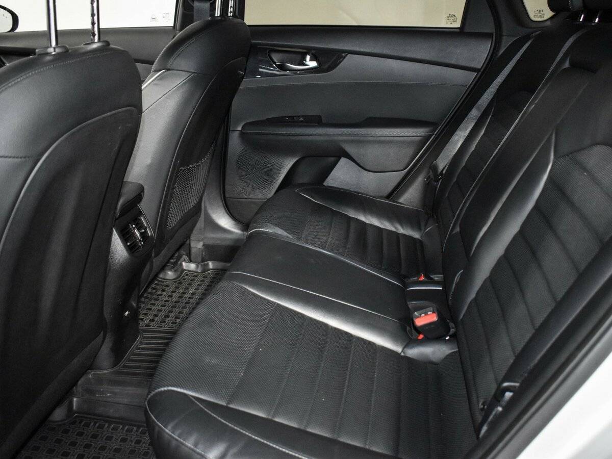 Купить Kia Cerato с пробегом. Фото: #12