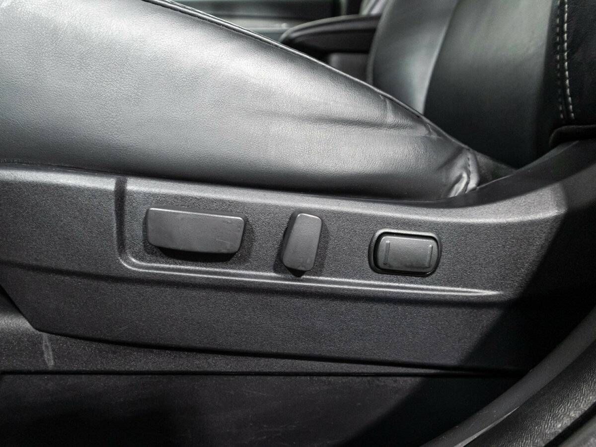 Купить Mitsubishi Outlander с пробегом. Фото: #15