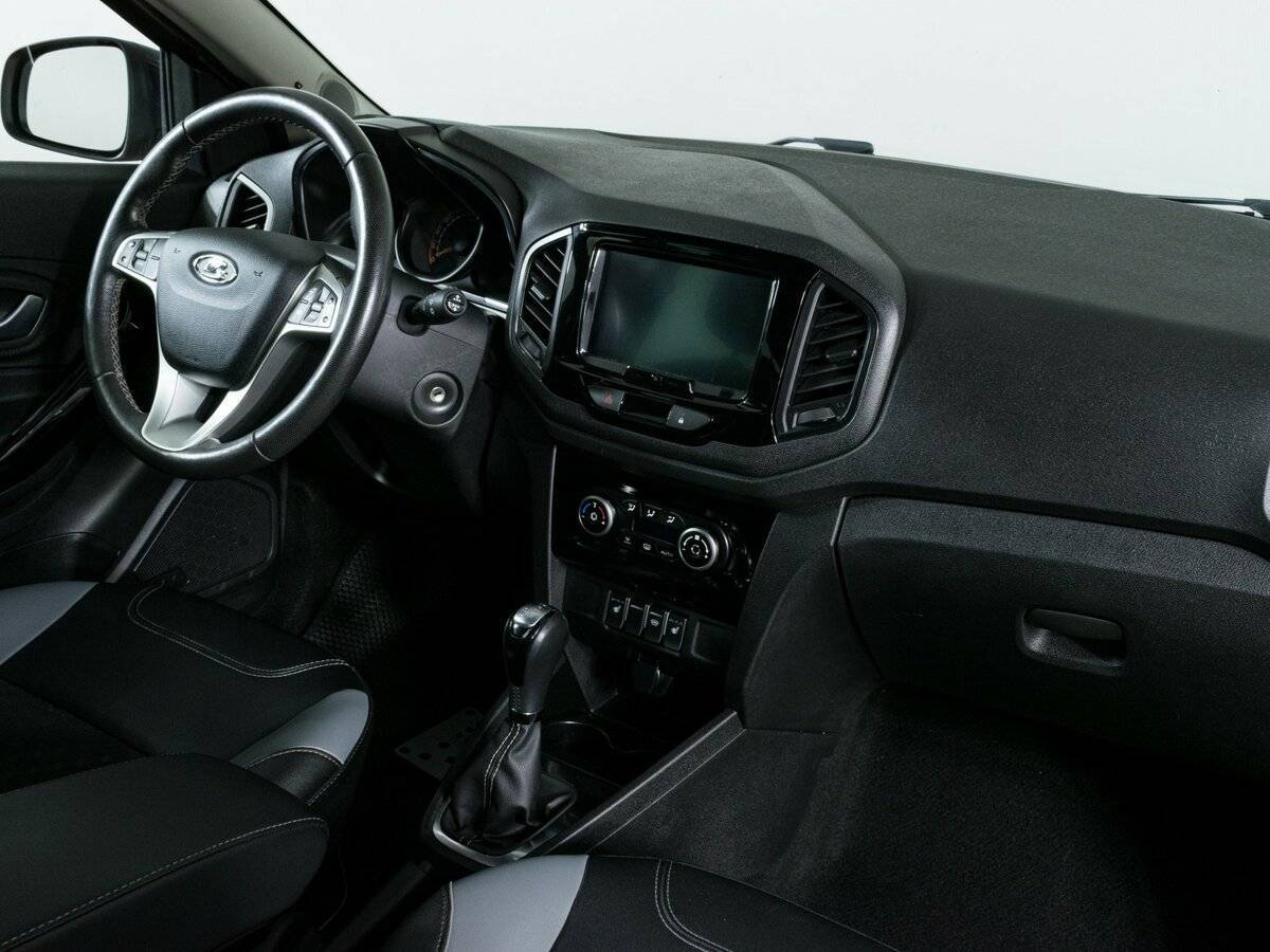 Купить Lada (ВАЗ) XRAY с пробегом. Фото: #9