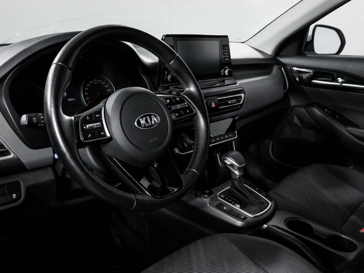 Купить Kia Seltos с пробегом. Фото: #13