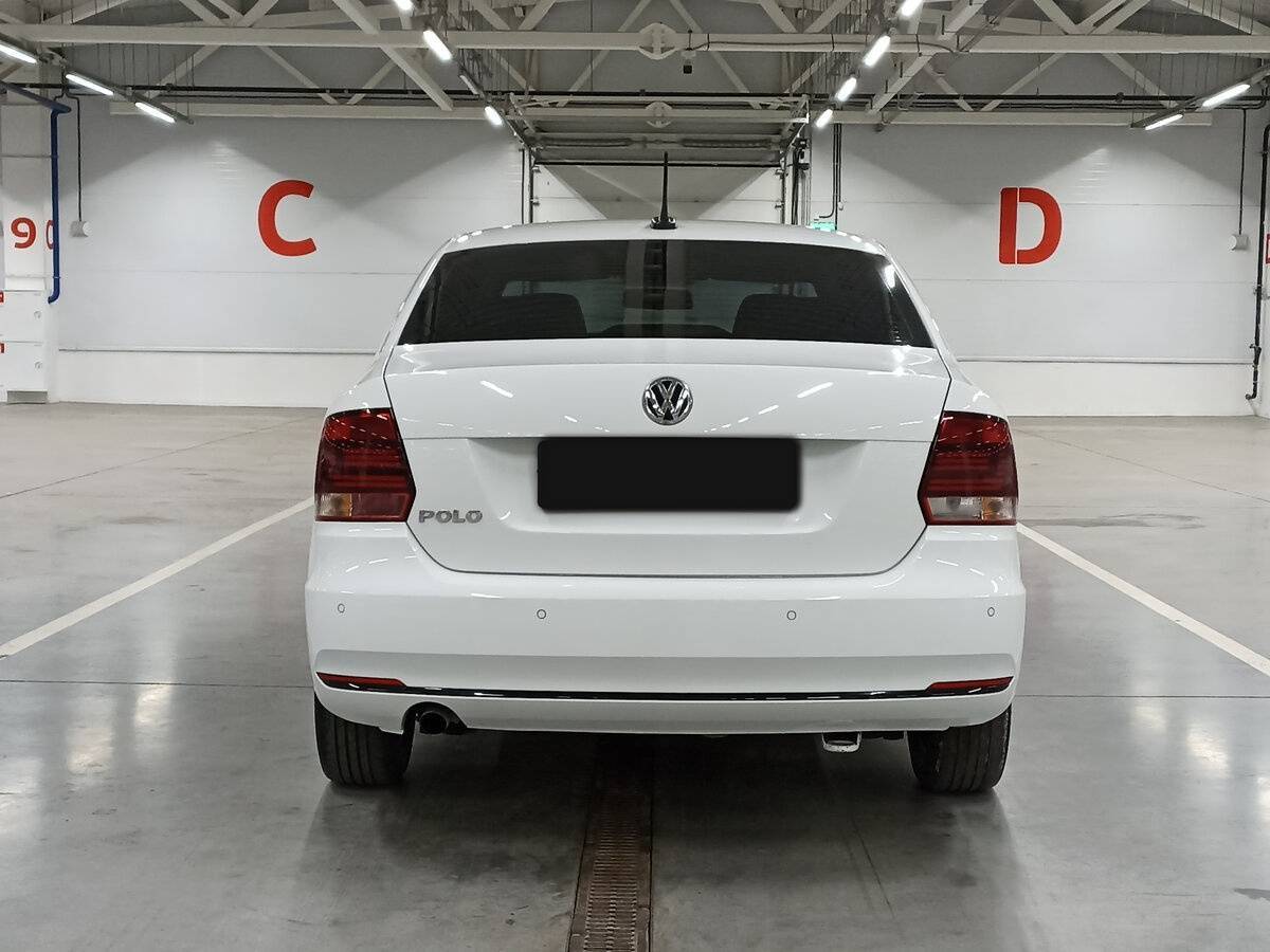 Купить Volkswagen Polo с пробегом. Фото: #5