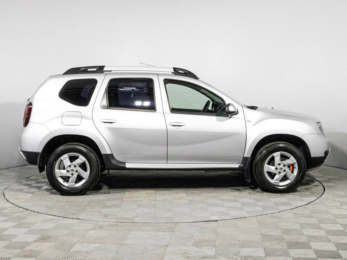 Купить Renault Duster с пробегом. Фото: #3
