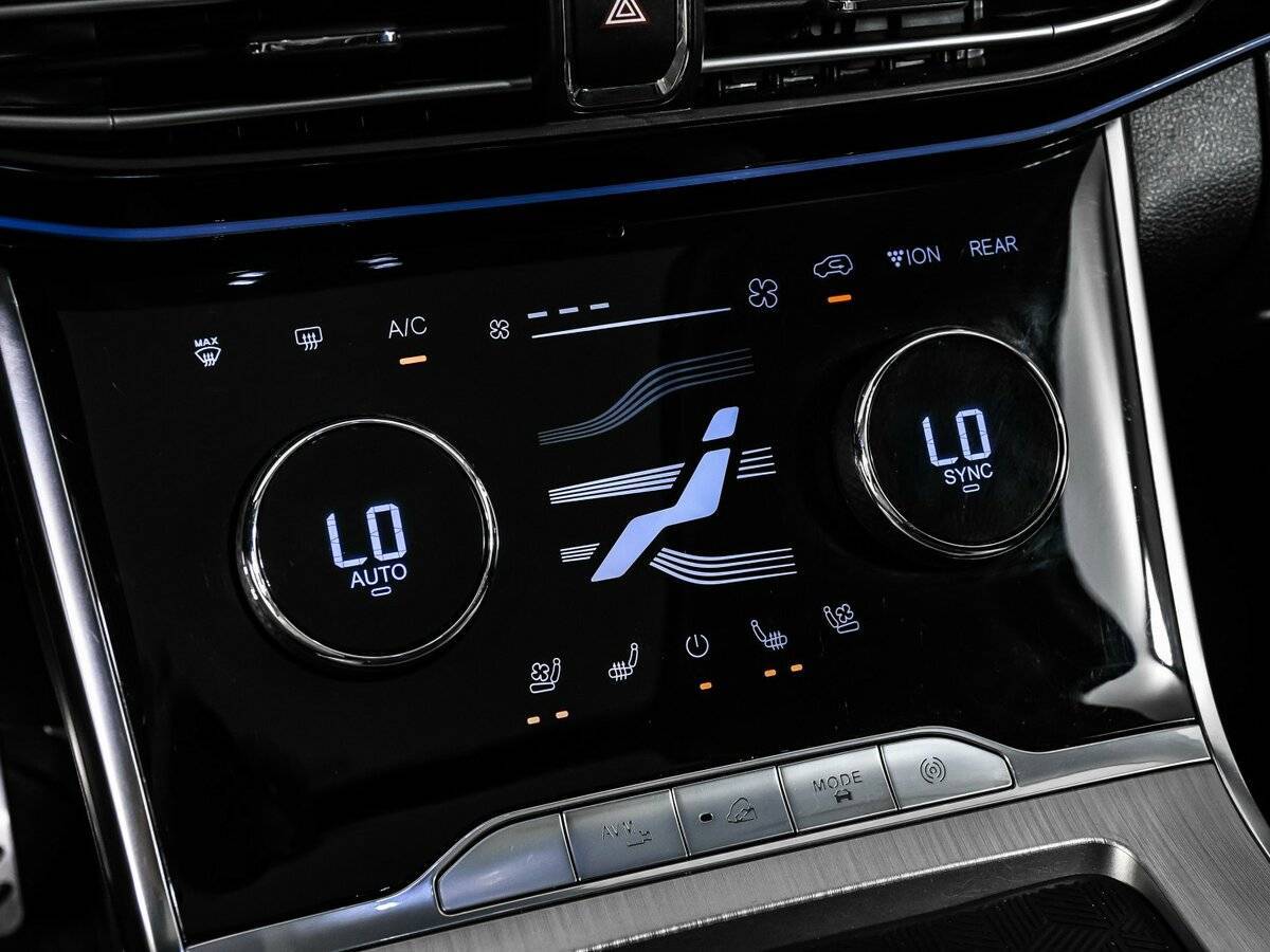 Купить EXEED VX с пробегом. Фото: #18