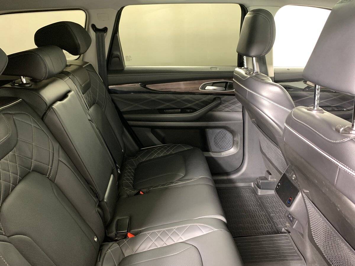 Купить EXEED VX с пробегом. Фото: #16