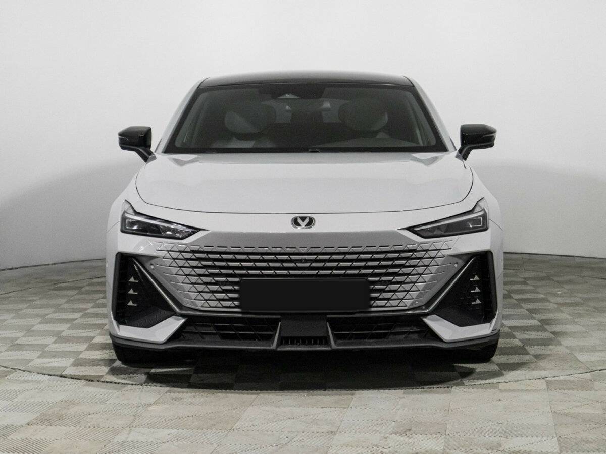 Купить Changan UNI-V с пробегом. Фото: #1