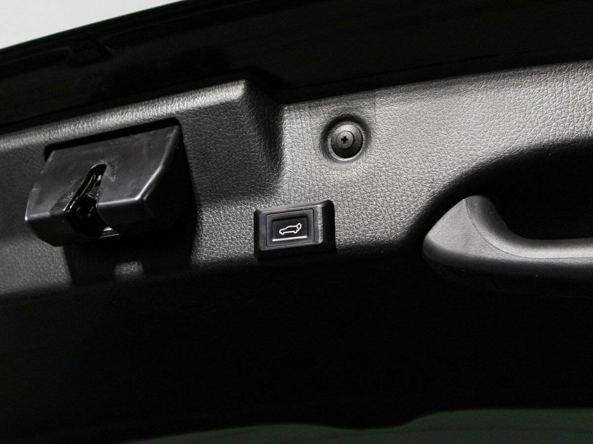 Купить Kia Sorento с пробегом. Фото: #14