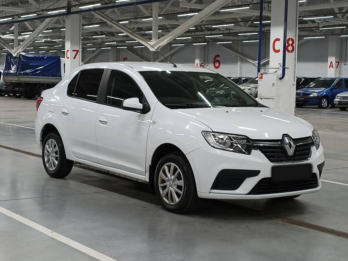 Купить Renault Logan с пробегом. Фото: #2