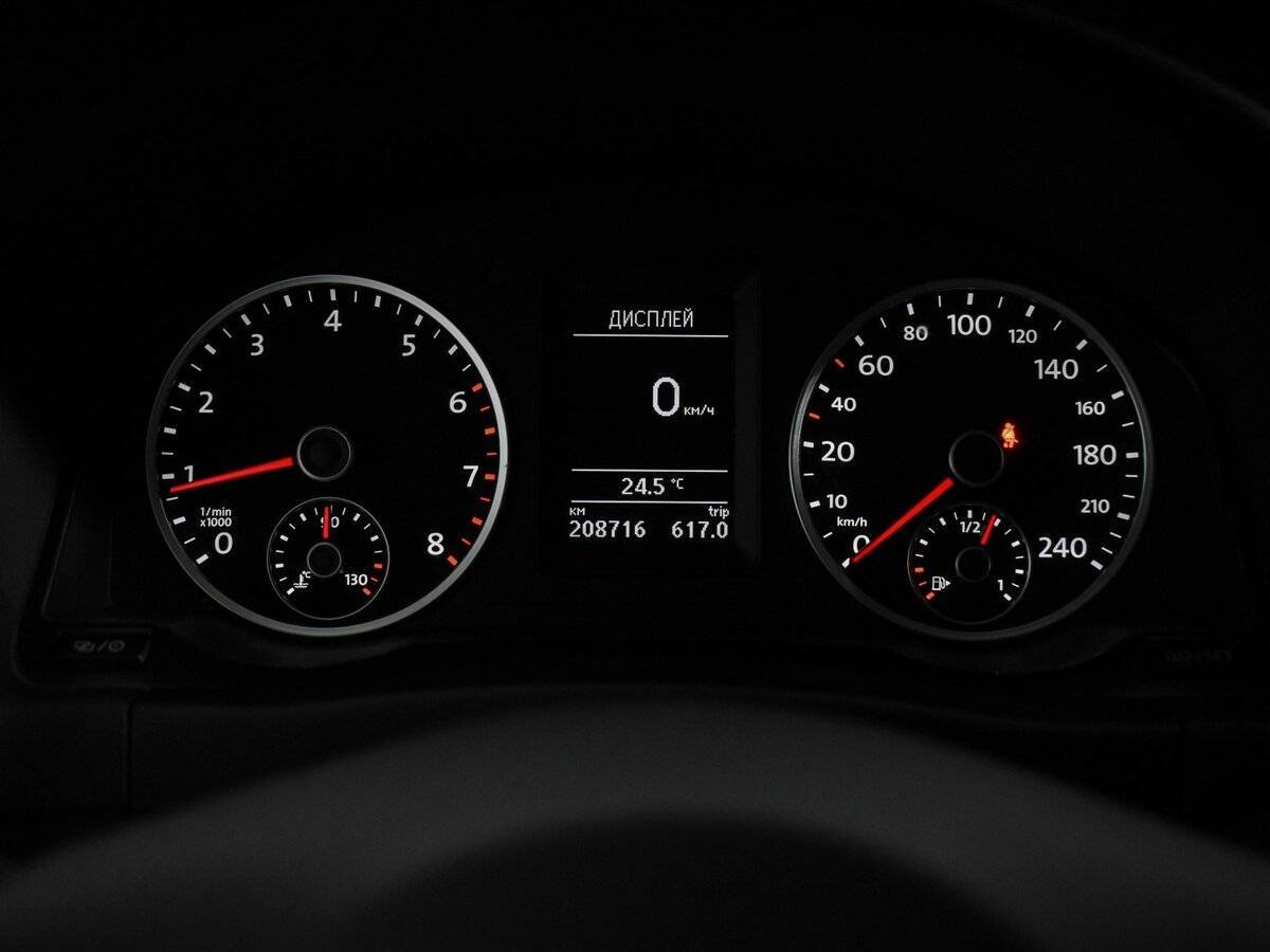 Купить Volkswagen Tiguan с пробегом. Фото: #16