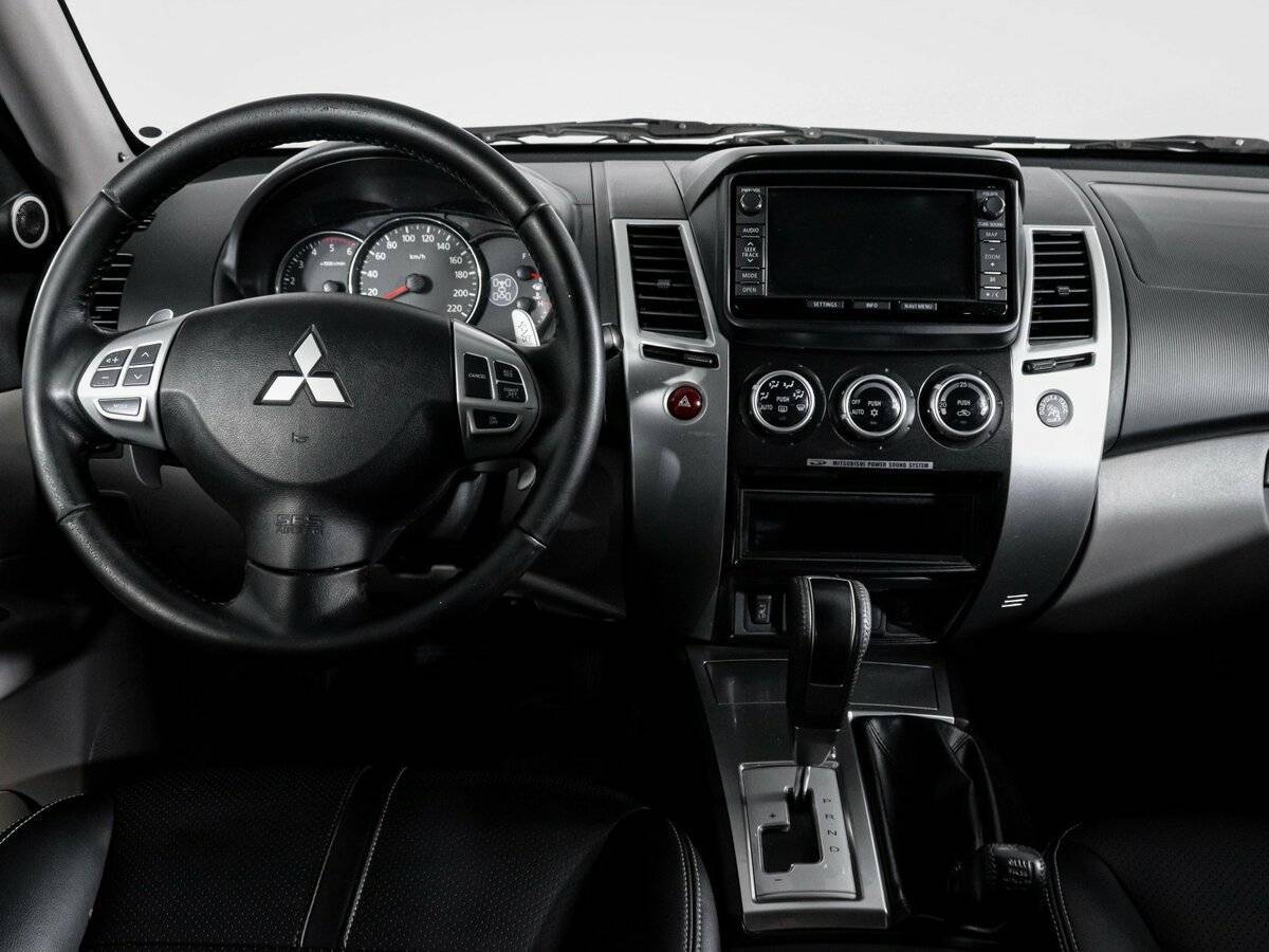 Купить Mitsubishi Pajero Sport с пробегом. Фото: #11