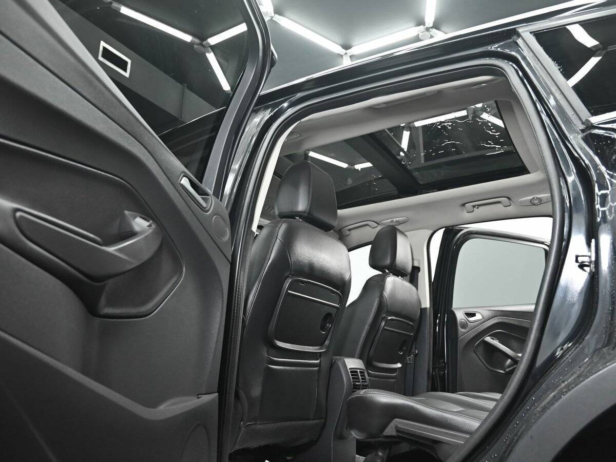 Купить Ford Kuga с пробегом. Фото: #15