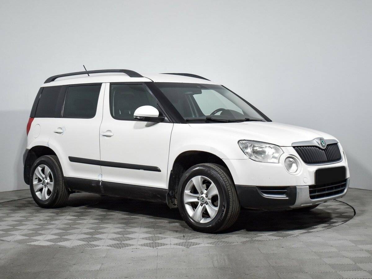 Купить Skoda Yeti с пробегом. Фото: #2