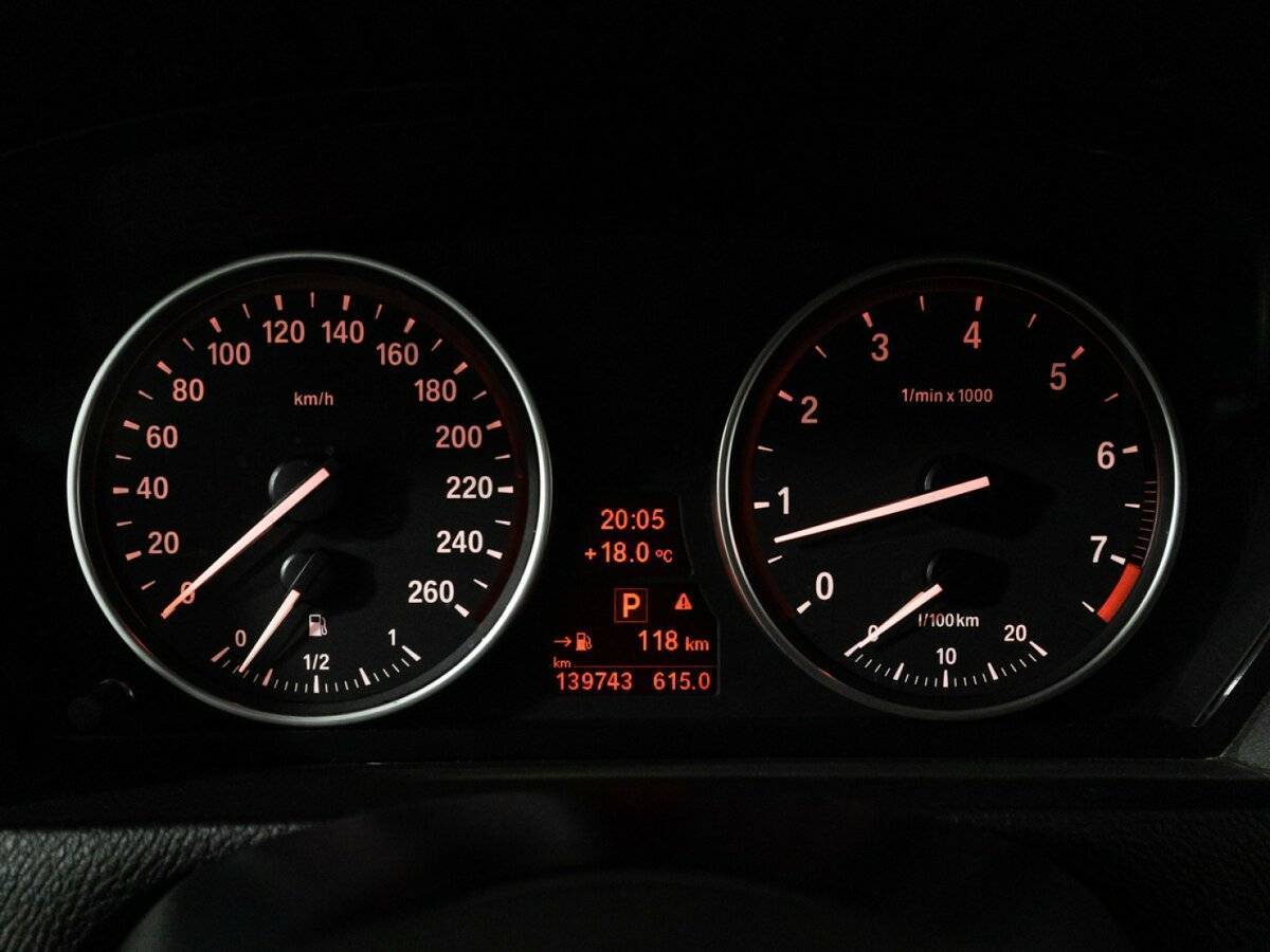 Купить BMW X5 с пробегом. Фото: #11