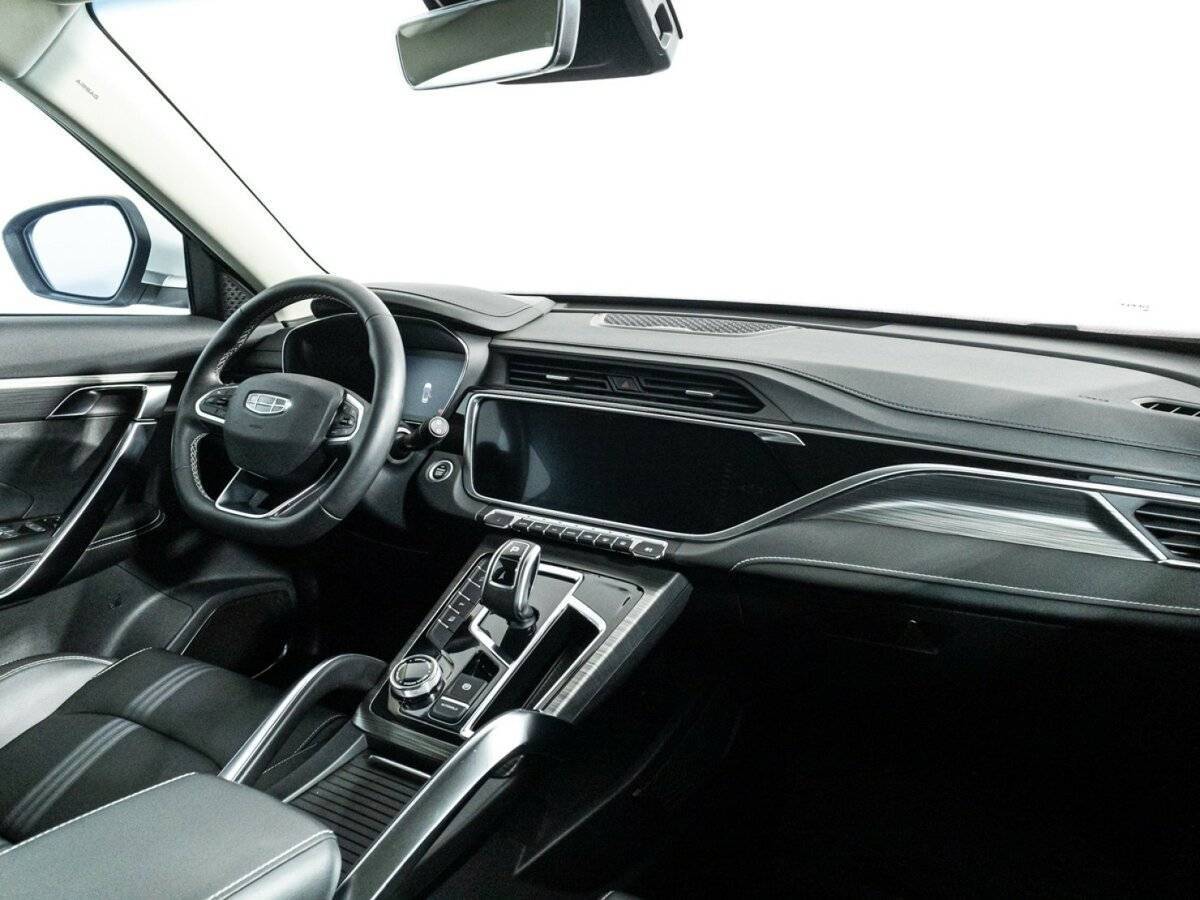 Купить Geely Atlas Pro с пробегом. Фото: #8