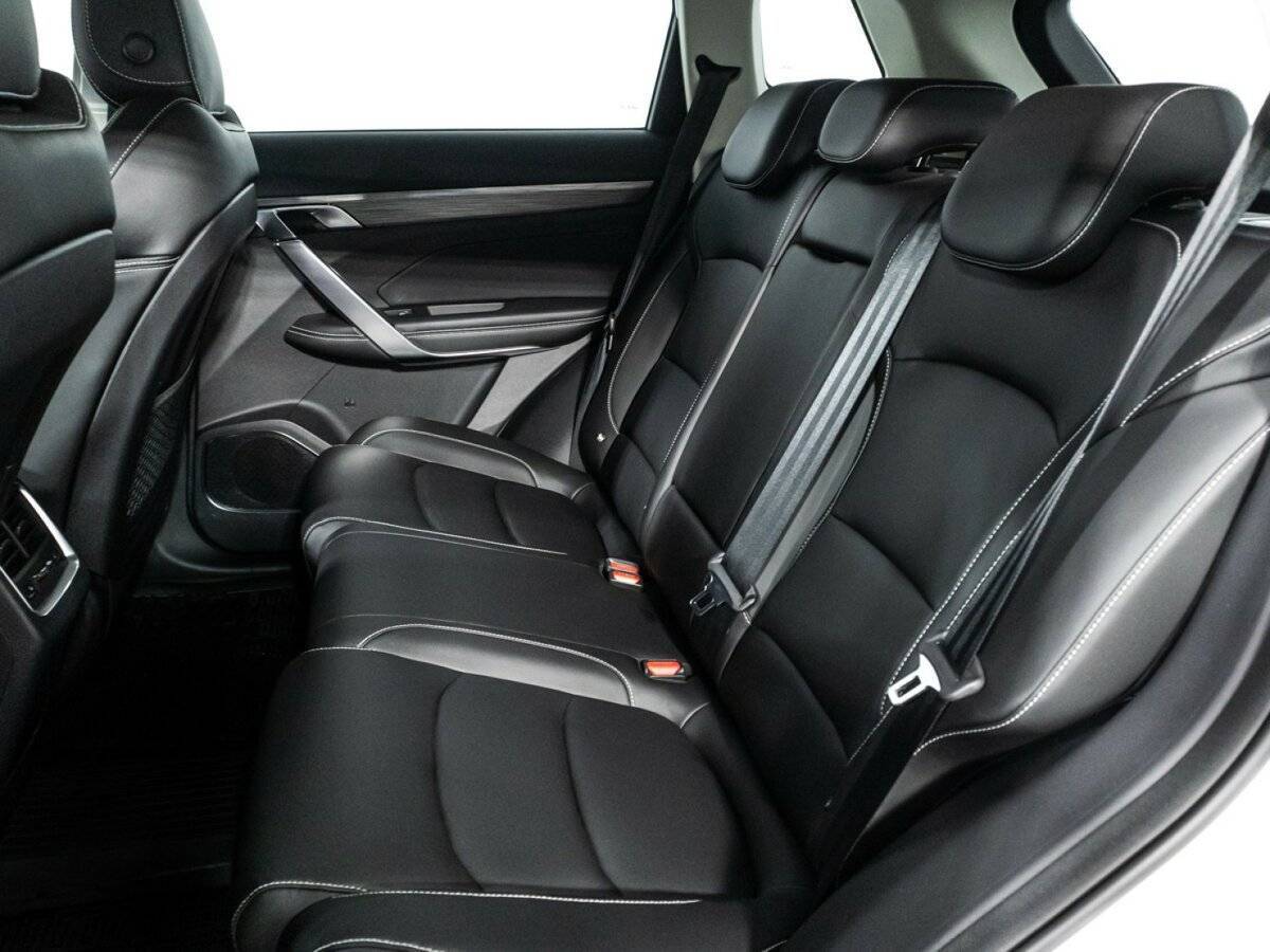 Купить Geely Atlas Pro с пробегом. Фото: #9