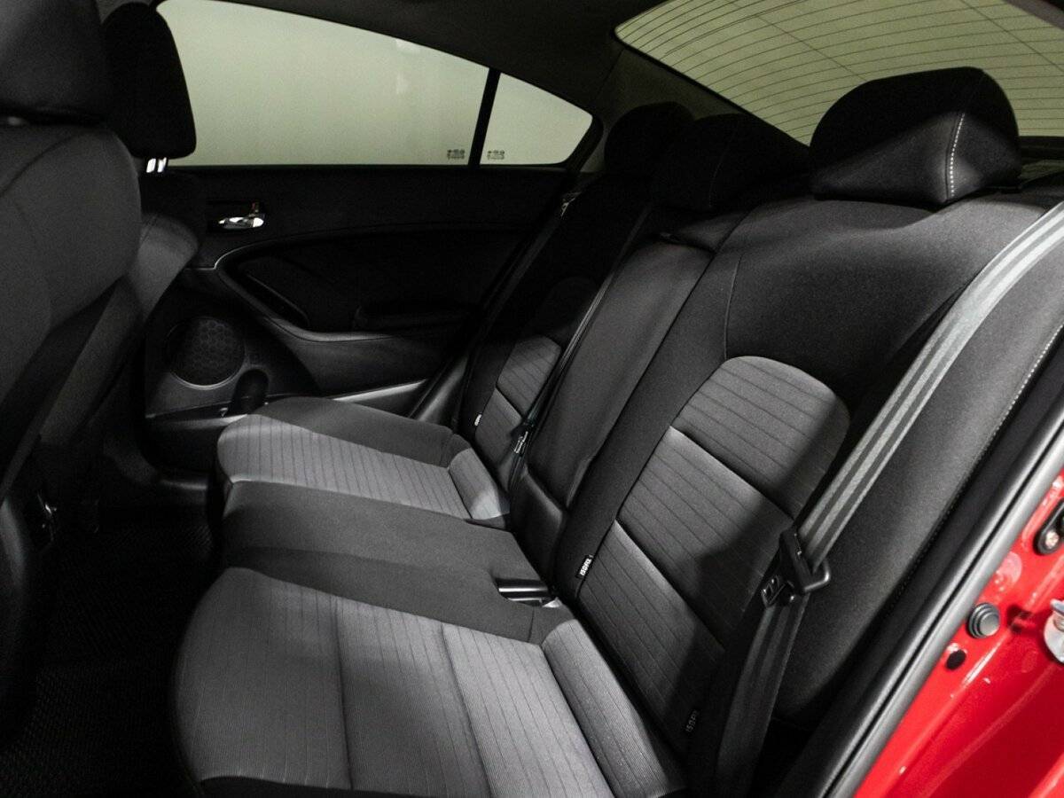 Купить Kia Cerato с пробегом. Фото: #9