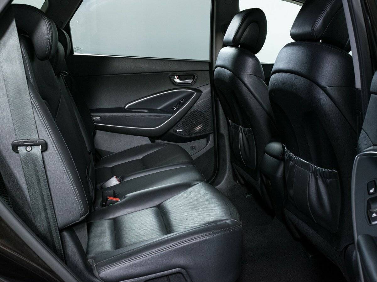 Купить Hyundai Santa Fe с пробегом. Фото: #11