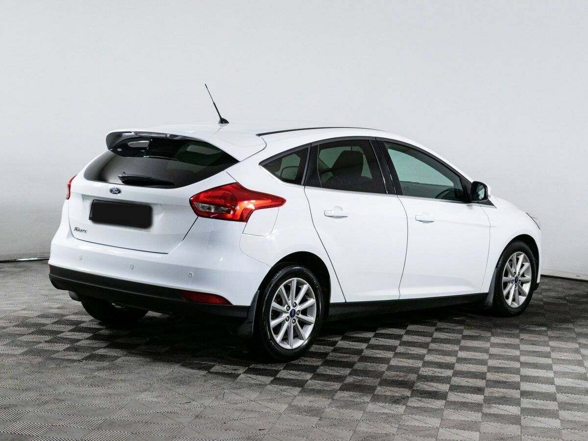 Купить Ford Focus с пробегом. Фото: #4